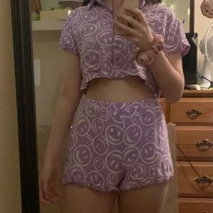 Purple smiley face outfit